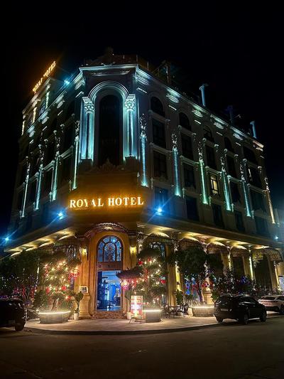 ROYAL HOTEL MONG CAI