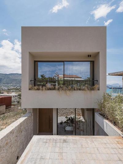 Sea View Escape panoramic views of Souda Bay