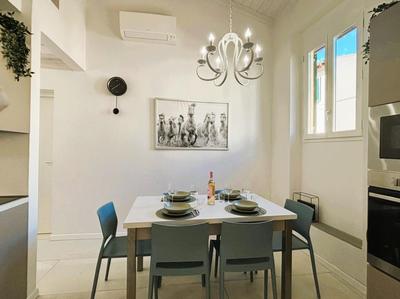 White Iris Apartment