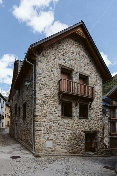Cantal by Cardi Suites.