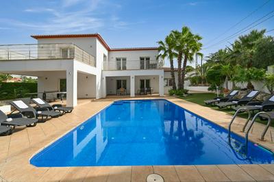 Villa Angels