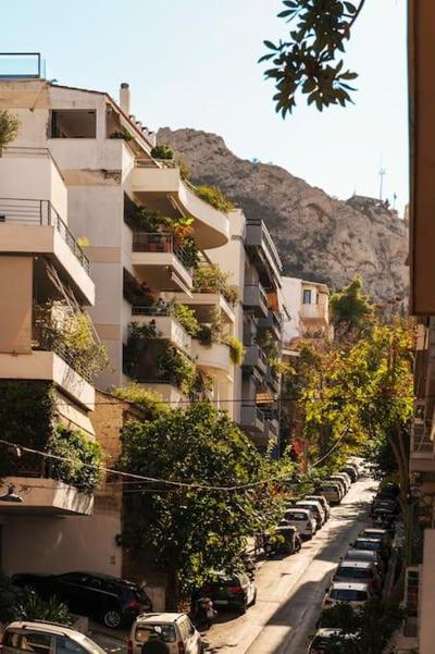 Athens Lycabettus hill, 2 bd apt- Apokafkon