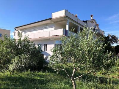 Erdgeschosswohnung Mit Terrasse Für Sechs Personen