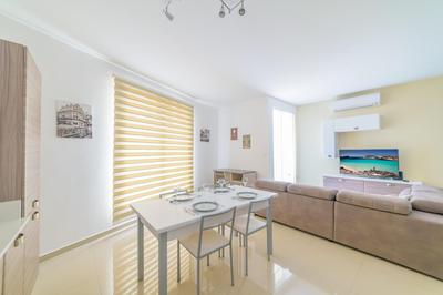 Windgate Flat 3