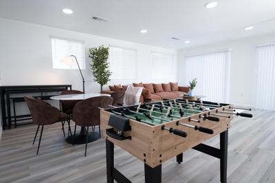 Cozy LA Suite Near USC and Downtown Attractions- Private room with shared access