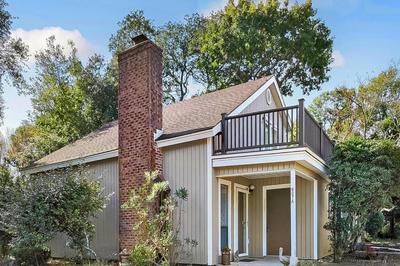 Coastal Cottage on 28th