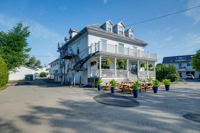 Chambre 302 de l'hôtel Victoria confortable et moderne