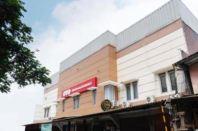 SUPER OYO 617 Sukaraja Residence Syariah