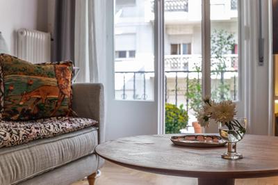 Timeless Athens Cozy Apartment