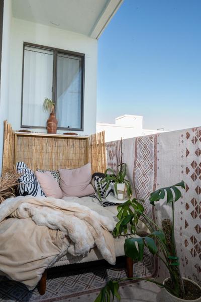 Beach Style Room in Apartment