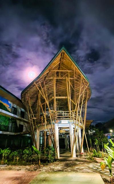 Bonding Coffee Roaster Café & Hotel