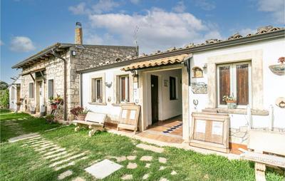 4 Bedroom Stunning Home In Arenella