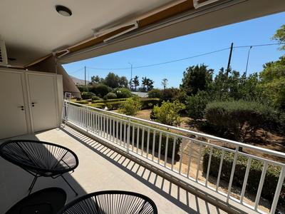 Resort Beach Living in Lagonisi