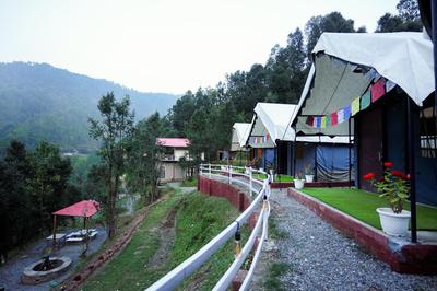 Emerald Woods Mukteshwar