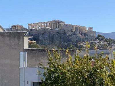 Centro Acropolis Suite by HC