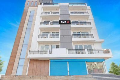 Super Townhouse Sector 62 Gurgaon Near World Mark