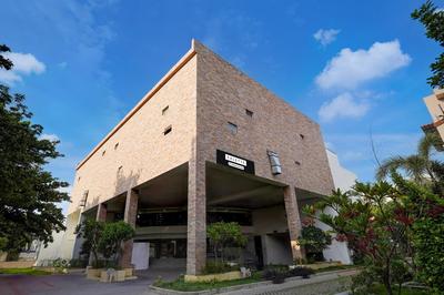 Palette Perumbakkam Near Sathyabama University