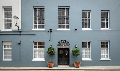 No. 30 Knightsbridge