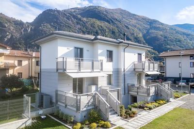 Villa Sunrise - Luxury property with pool & large private garden, few steps from the beach, ideal for families and people with mobility issues