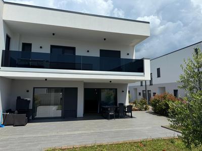Villa Aurela