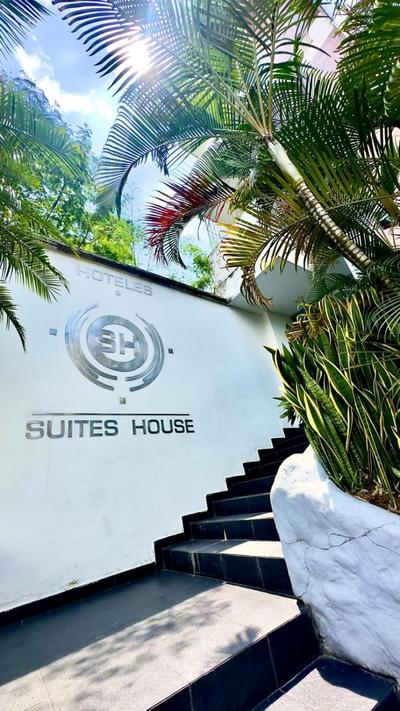Suites House