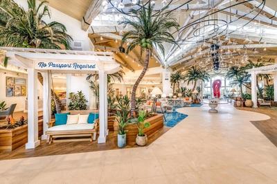 Flip Flops And Tank Tops Cottage With Private Pool Near Disney With Margaritaville Resort & Island H2O Access - 8098Kd