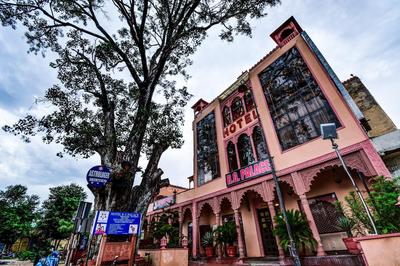 Collection O Rg Palace