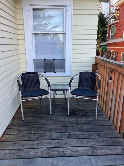 Seattle-Queen Anne--7 BR 3 BA--One Block to SPU