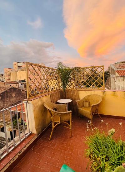 Attico Agorà - Rooftop living in the heart of Catania, 2 Bedroom 2 Bathroom, Self Check in