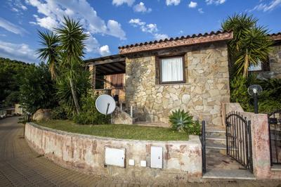 Villino Trilocale Apartments Seaside