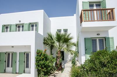 On The Rocks Villas Ios