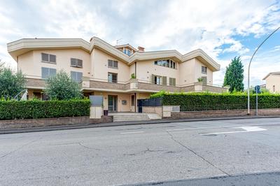 Green flats in the heart of Empoli