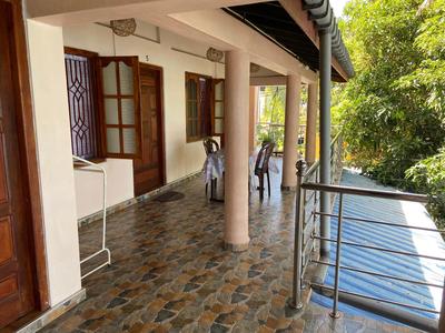 Lagoon Breeze Resort