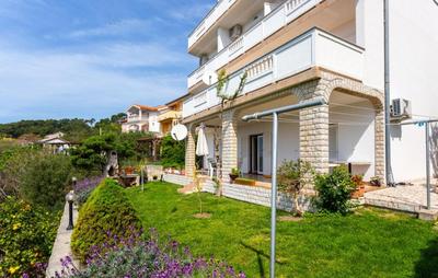 Guest House Lucija