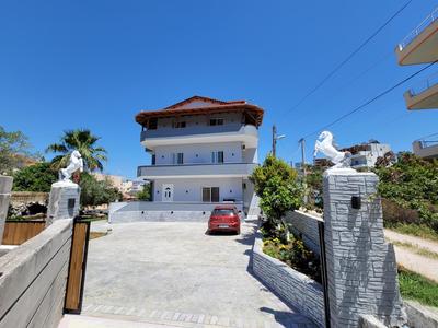 Vila MEMAJ