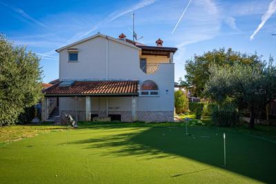 Villa Golf House in Ližnjan - Haus für 9-10 Personen