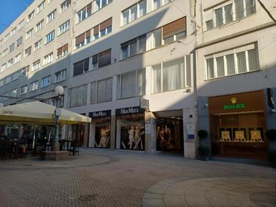 Main square apartments 1