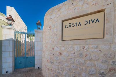 CASTA DIVA Luxury Accommodation