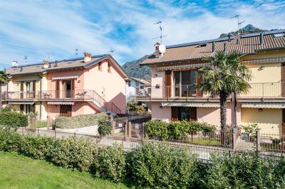 Villa Golden Lake 2 - just few steps from the lake
