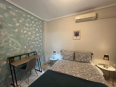 Istos Apartment 4