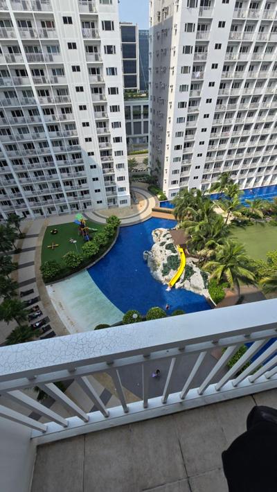 2 Bedroom Staycation Sure Stay near Mall of Asia Pasay