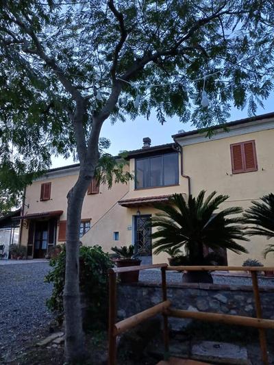 Casale rustico Poggiarino diB&L