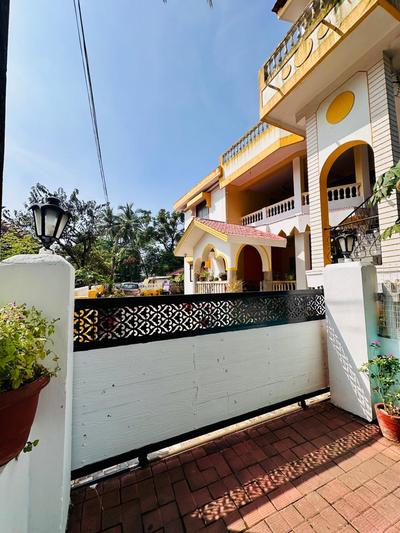 Caroline Guest House 07