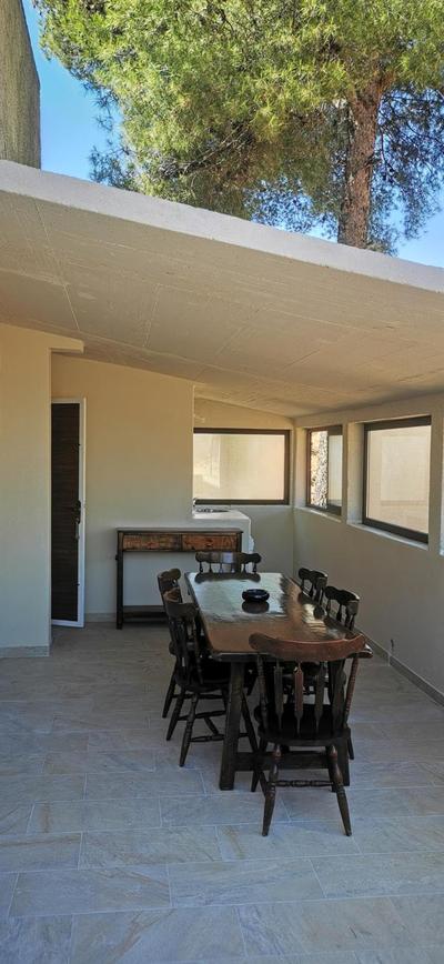3 rooms apartment with JACUZZI and hot pool