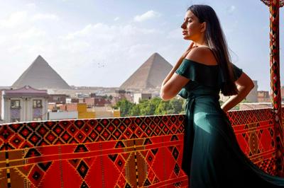 majestic INN pyramids view