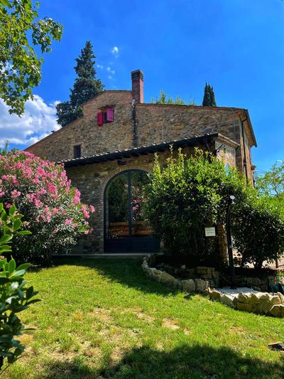 Casa nel bosco il Grottone