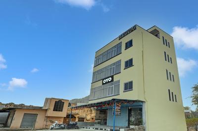 Hotel O Shree Ji Kunj