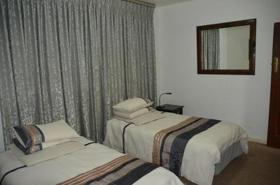 Market House Apartment