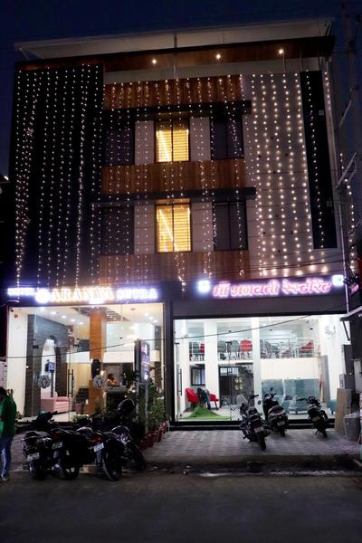 Hotel Pravasa Stay, Dewas Naka