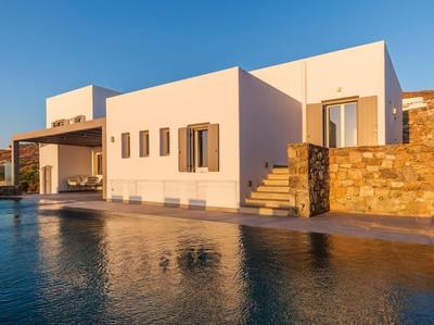 Templo y Mar IV by Mykonos Mood